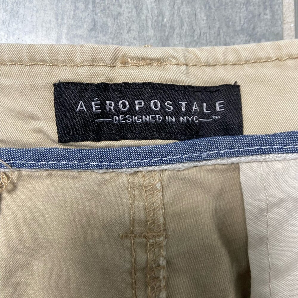 Aeropostale Flat-Front Chino Shorts Tan Khaki Size 36 - Picture 2 of 7